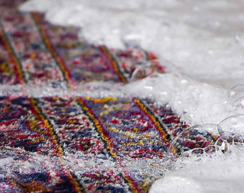 خدمات تخصصی قالیشویی در قالیشویی انزلی